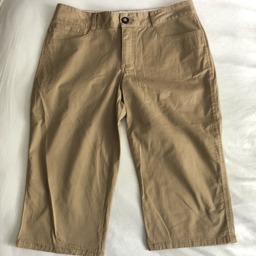 Dockers Brown Capri Pants